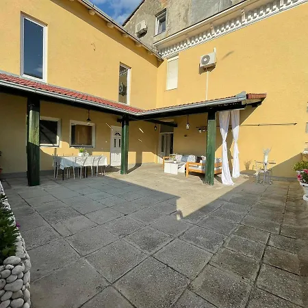 Pangea Apartamento *