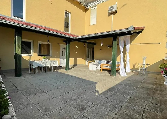 Pangea Apartament *